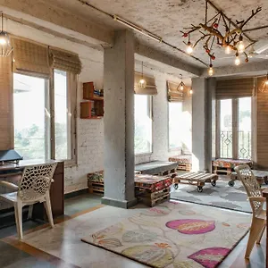  Hostel J House Near Bhikaji Indien