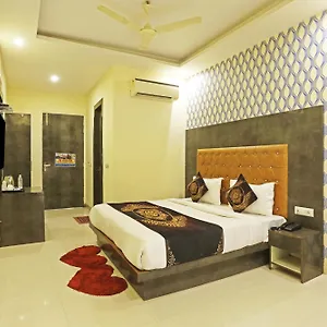 Hotel Smart Signature Delhi Airport ****